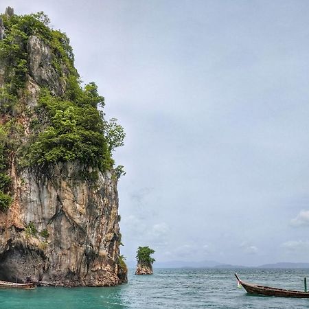 Peykaa Villas Phuket Buitenkant foto