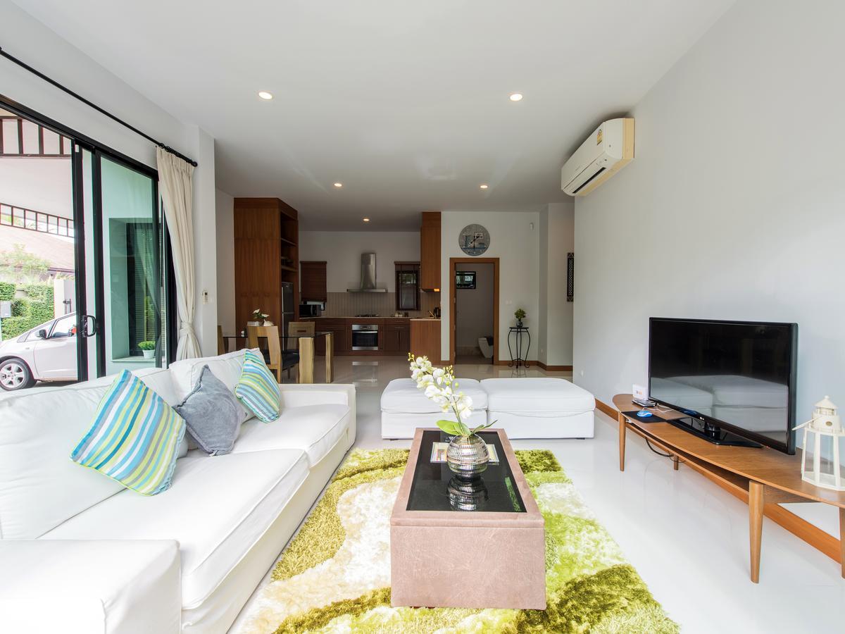 Peykaa Villas Phuket Buitenkant foto