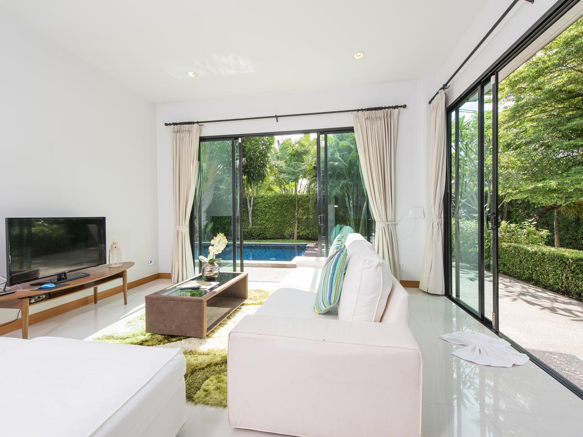 Peykaa Villas Phuket Buitenkant foto