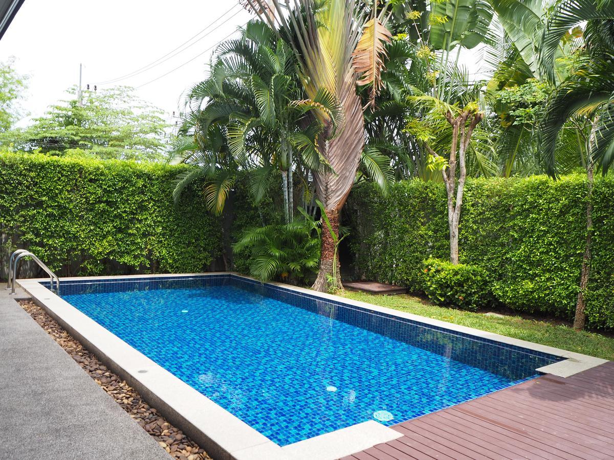 Peykaa Villas Phuket Buitenkant foto