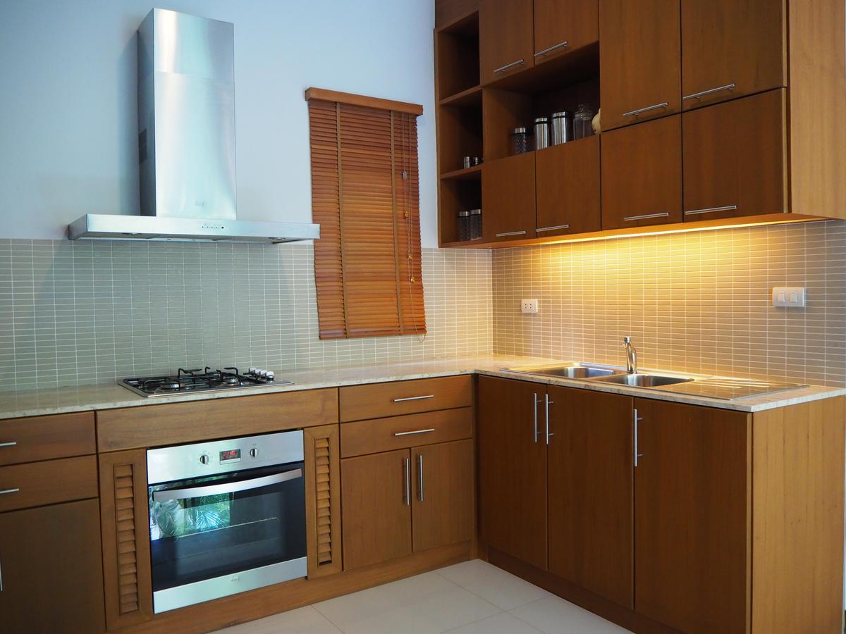 Peykaa Villas Phuket Buitenkant foto