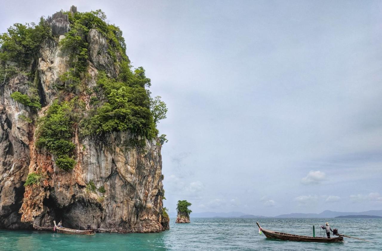 Peykaa Villas Phuket Buitenkant foto