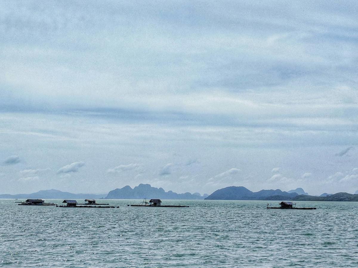 Peykaa Villas Phuket Buitenkant foto
