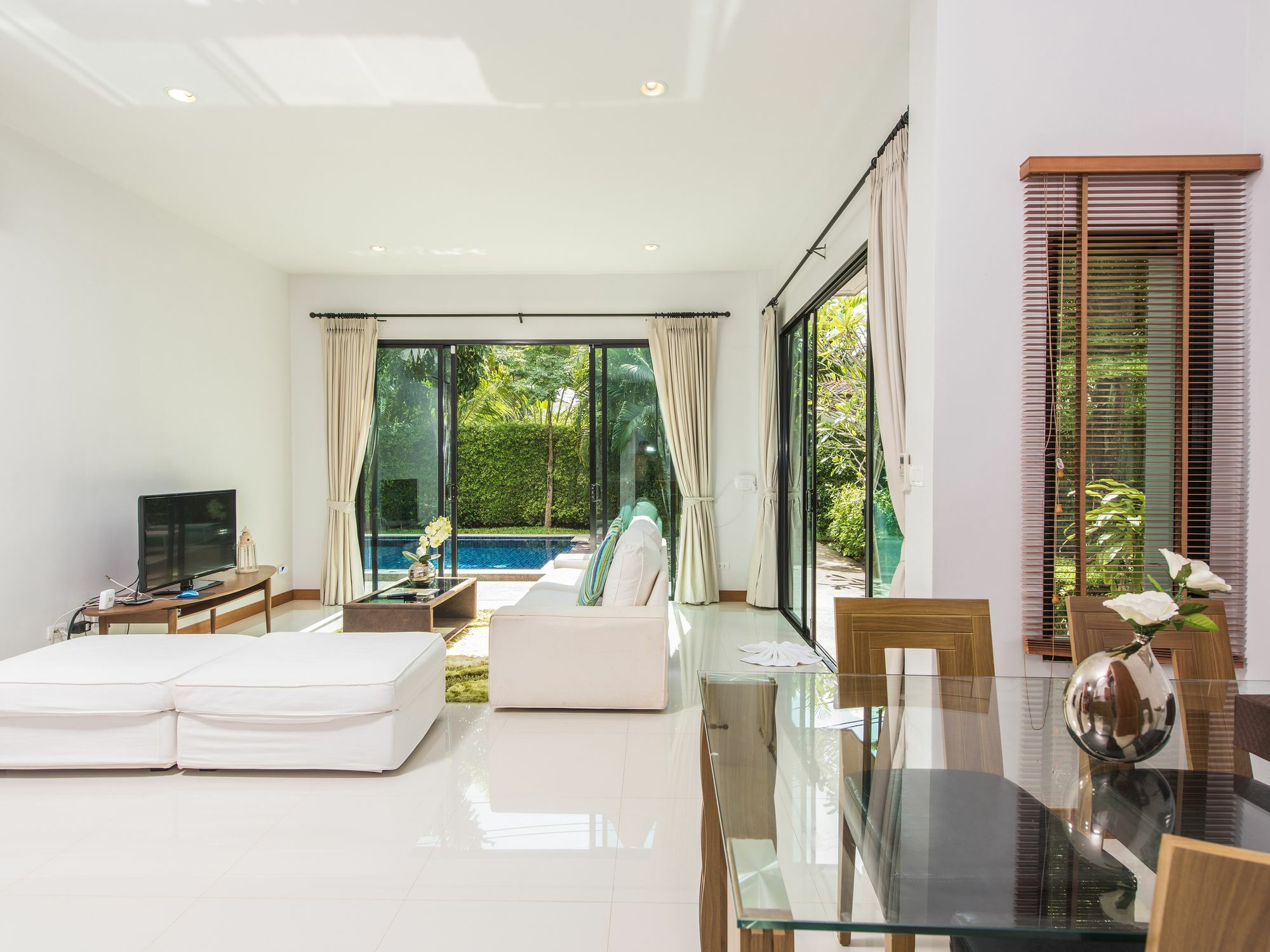 Peykaa Villas Phuket Buitenkant foto